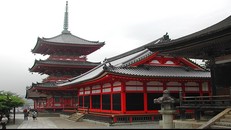 Chùa Otowa-san Kiyomizu-dera, một phần của Di sản văn hóa cố đô Kyoto, Nhật Bản được UNESCO công nhận. Ảnh: Hubert Guillaud.