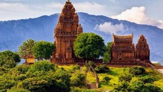 Di tích kiến trúc nghệ thuật Tháp Pô Klong Garai 