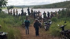 Hiện trường vụ tai nạn thương tâm khiến 3 người mất tích. Ảnh: Thiện Nhân