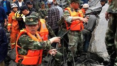 Lở đất chôn vùi 120 người ở Trung Quốc: Mới tìm thấy thi thể 15 người