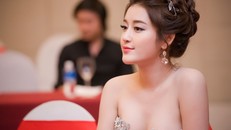 Huyền My thường được ca ngợi bởi những mỹ từ như “đẹp không tì vết".