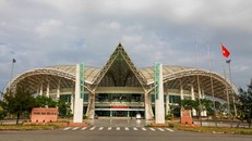 Xin 13 tỉ đồng để xây... tường rào 