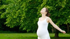 Mẹ bầu nào dễ bị sinh non hay sẩy thai?