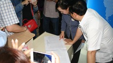 Bộ trưởng Y tế Nguyễn Thị Kim Tiến thị sát kiểm tra hoạt động các phòng khám có bác sĩ Trung Quốc tại TP HCM mới đây