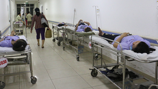 Công nhân nhập viện cấp cứu tại BV Nguyễn Đình Chiểu 