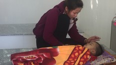 Chị Hòa bất ngờ nhận được tin con trai tử vong