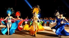 [VIDEO] Lộng lẫy, đa sắc màu Carnaval Hạ Long