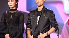 Phạm Anh Khoa và Phạm Lịch trên sân khấu 'Trời sinh một cặp'