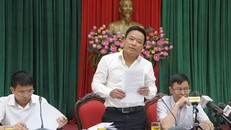 Ông Võ Tiến Hùng trao đổi tại hội nghị. Ảnh: TV