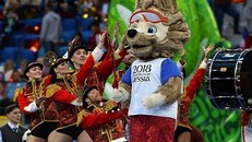 Khai mạc World Cup và món ‘đặc sản’ Nga