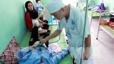 Hàng chục người nhập viện cấp cứu vì ăn tiết canh 