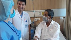 Bệnh nhân Đỗ Hải Tân (65 tuổi, Đông Anh, Hà Nội) sau ca ghép gan từ tạng người chết não hiến tạng. Ảnh: HQ.