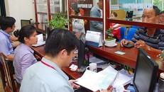 Từ ngày 1-7, cán bộ, công chức , viên chức… sẽ được đồng loạt tăng lương. 