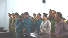 Các bị cáo tại phiên tòa (Ảnh: SGGP)