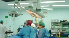 Hy hữu: Phẫu thuật não suốt 2 giờ mới biết nhầm bệnh nhân