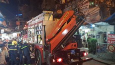 Phát hiện xác chết trong khu nhà trọ bị cháy của ông Hiệp 'khùng'