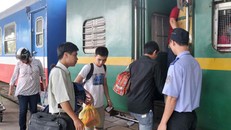 Vé tàu Bắc-Nam lại giảm giá