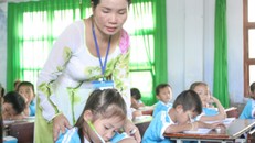 Không có chuyện cắt hợp đồng hàng loạt giáo viên ở Cà Mau