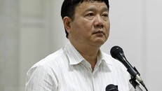 Ông Đinh La Thăng trong phiên toà hồi tháng 5/2018. Ảnh: TTXVN