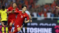 Công Phượng mở tỷ số phút thứ 11. Ảnh: AFF