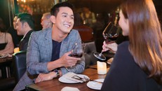 Cặp đôi ‘Hậu duệ mặt trời’ phiên bản Việt tình tứ ngoài đời