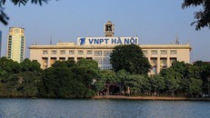 Cột đồng hồ Bưu điện Hà Nội: Gian nan vận hành