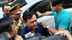 Bị cáo bị xét xử tội dâm ô với người dưới 16 tuổi.