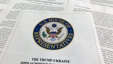 Hạ viện Mỹ công bố 300 trang chứng cứ luận tội Tổng thống Trump