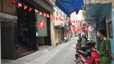 Khách sạn Triều Hân (đường Nguyễn Thị Minh Khai, quận 3) hiện đã được lực lượng chức năng phong tỏa, cách ly. Ảnh: Thu Hằng.