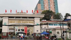 Giải thể hàng loạt các dịch vụ, lãnh đạo Bệnh viện Bạch Mai nói gì?