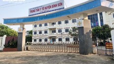 Cơ sở 2 của Trung tâm Y tế huyện Bình Sơn - nơi bệnh nhân 370 đang được điều trị.