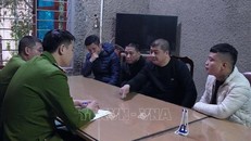 Cơ quan công an lấy lời khai của các đối tượng tổ chức cá độ bóng đá