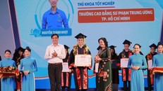 Thành phố Hồ Chí Minh vinh danh 75 thủ khoa năm 2022