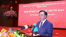 Bí thư Thành ủy Hà Nội Đinh Tiến Dũng phát biểu khai mạc hội nghị. Ảnh: TTXVN