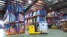 Bên trong nhà máy CADIVI