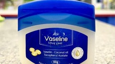 Thu hồi lô sản phẩm Vaseline Vitamin E lọ 50g kém chất lượng