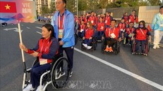 Đoàn thể thao người khuyết tật Việt Nam tại lễ bế mạc Đại hội thể thao người khuyết tật châu Á lần thứ 4 (Asian Para Games 2023). Ảnh: TTXVN