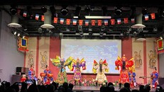 Tiết mục nghệ thuật đặc sắc mang màu sắc Huế được bạn bè quốc tế yêu thích