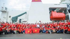 Hành trình của 100 nhà báo đến với Trường Sa