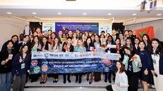 Đối thoại toàn cầu về đạo đức công nghệ thần kinh: Dấu ấn sinh viên gốc Việt tại Hội nghị Mô phỏng UNESCO ở Hong Kong