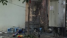 Hiện trường vụ nổ trạm biến áp khiến 5 người bị bỏng ở Hà Đông (Hà Nội). Ảnh Việt Linh.