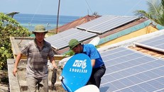 VTC lắp đặt trạm thu phát sóng truyền hình ở Trường Sa. (Nguồn: VTC)