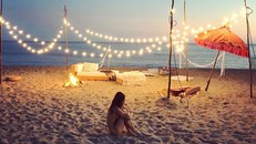 Dù chụp ảnh nude từ năm 1999, nhưng trong chuyến du lịch vào năm 2010, Wosinska mới bắt đầu công khai các bức ảnh của mình.