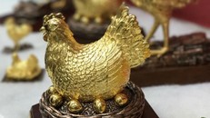 Nhiều sản phẩm mới được các nhà vàng tung ra phục vụ khách dịp vía Thần Tài năm nay. 