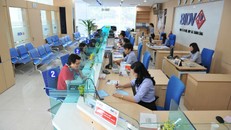 Dù tỷ lệ chi trả thù lao cho dàn lãnh đạo BIDV chỉ 0,44% lợi nhuận sau thuế, nhưng năm 2016 nhà băng này dành hơn 27 tỷ đồng trả lương cho các sếp.