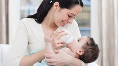 Bộ Lao động giữ quy định 'nuôi con nhỏ được nghỉ 60 phút mỗi ngày'