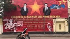 Pano quảng cáo chương trình ca nhạc gây phản cảm