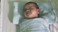 Bé 2 tháng tuổi tại Làng thiếu niên. Ảnh: Tin Tin.