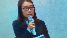  Tại phiên tòa sơ thẩm cuối tháng 2, bà Tứ tham gia phiên tòa với tư cách người liên quan.