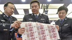 Tiền giả bị phát hiện tại Trung Quốc
